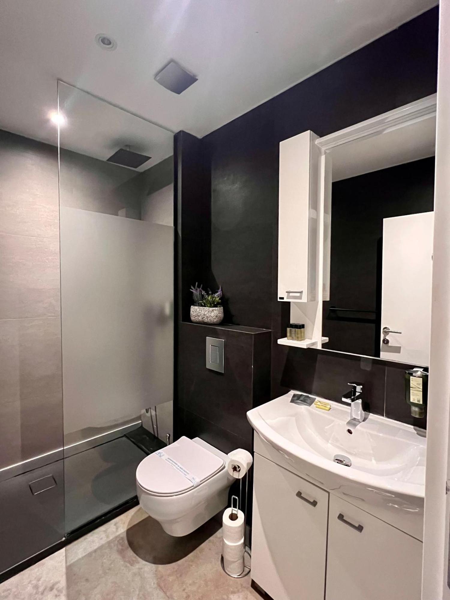 Swan Hotel Beograd Eksteriør billede